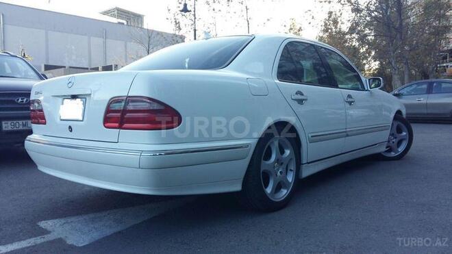 Mercedes E 240 2001, 136,000 km - 2.6 l - Bakı