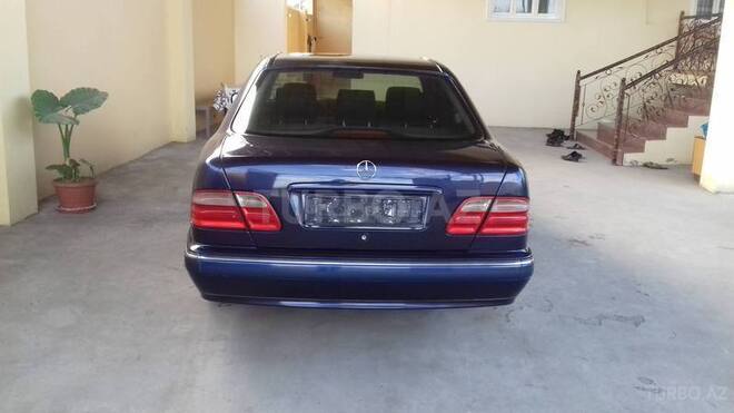 Mercedes E 200 2000, 211,554 km - 2.0 l - Bakı