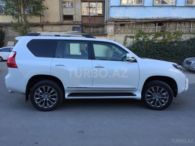 Toyota Prado 2010, 81,000 km - 2.7 l - Bakı