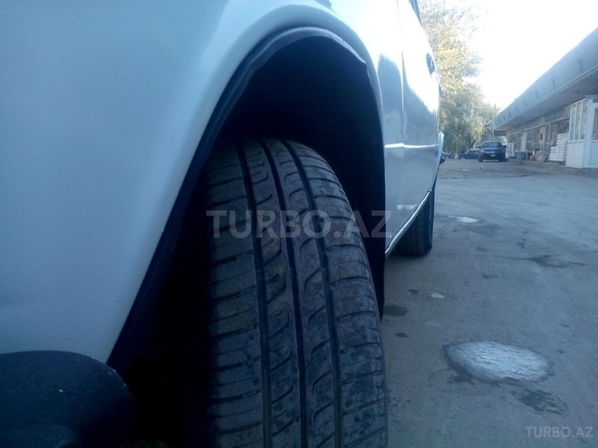 LADA (VAZ) 21011 1981, 180 km - 0.2 l - Salyan