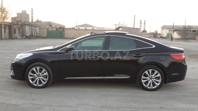 Hyundai Grandeur 2015, 26,500 km - 2.4 л - Bakı