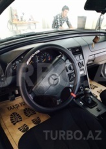 Mercedes C 180 1995, 280,000 km - 1.8 l - Bakı