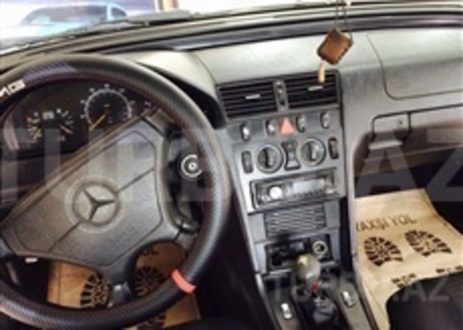 Mercedes C 180 1995, 280,000 km - 1.8 l - Bakı