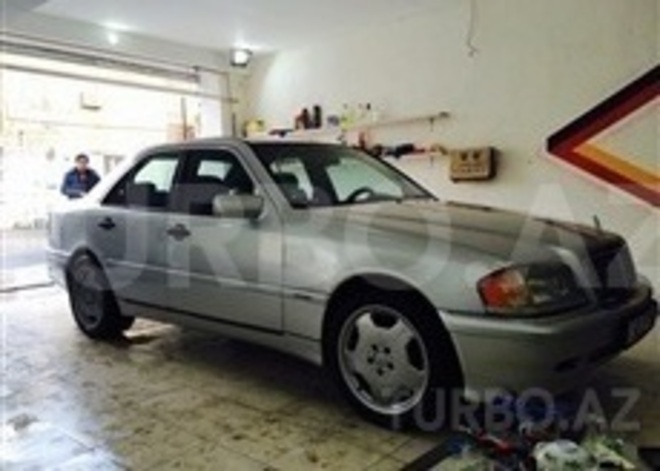 Mercedes C 180 1995, 280,000 km - 1.8 l - Bakı