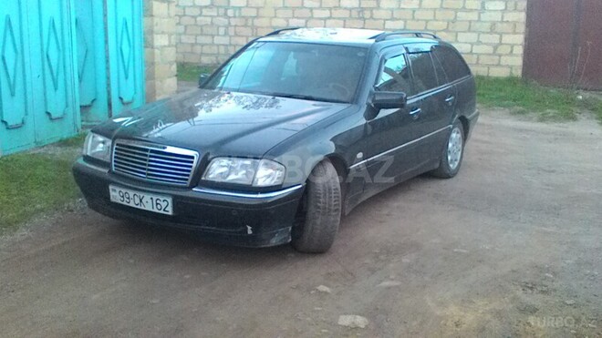 Mercedes C 200 2000, 200,000 km - 2.0 l - Gəncə