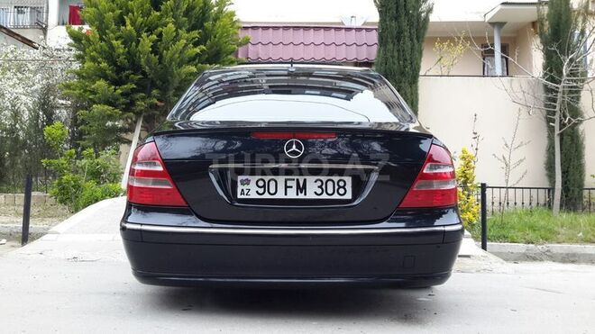 Mercedes E 240 2003, 25,000 km - 2.4 l - Bakı