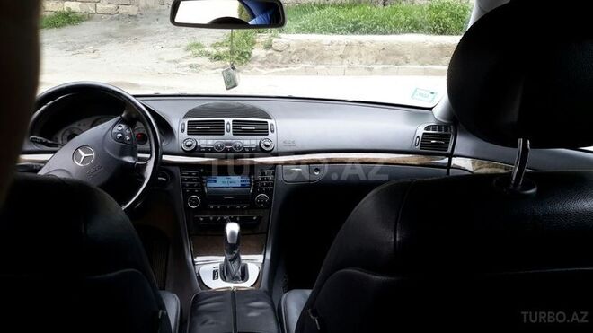 Mercedes E 240 2003, 25,000 km - 2.4 l - Bakı