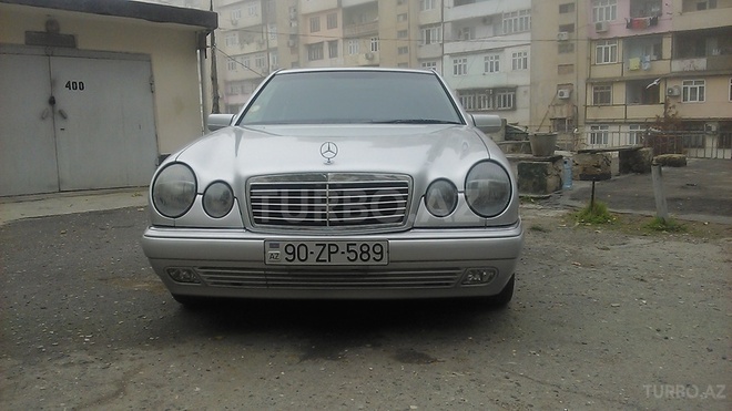 Mercedes E 240 1998, 248,645 km - 2.4 l - Bakı
