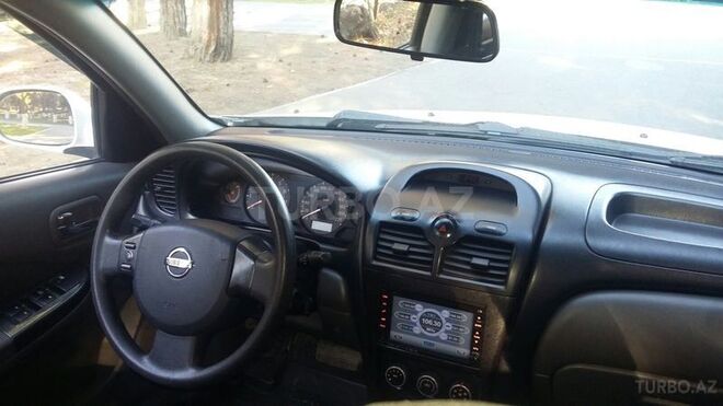 Nissan Sunny 2011, 124,600 km - 1.6 л - Sumqayıt