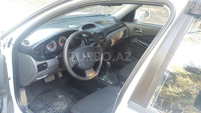 Nissan Sunny 2011, 124,600 km - 1.6 л - Sumqayıt