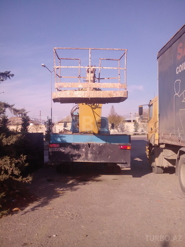 ZIL 130 1988, 110,000 km - 6.0 l - Yevlax