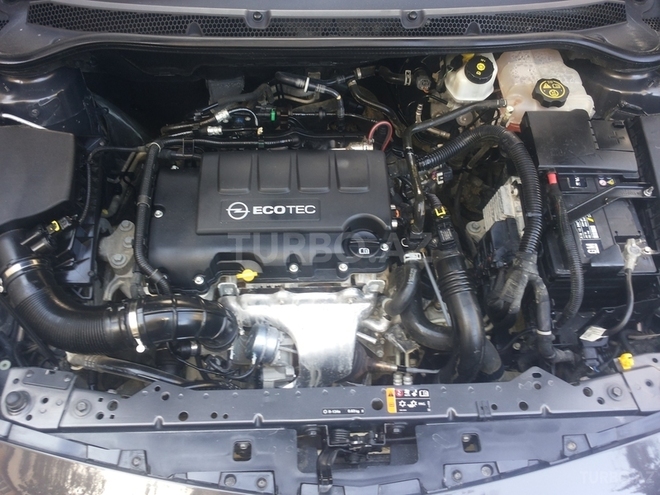 Opel Astra 2013, 66,000 km - 1.4 l - Bakı