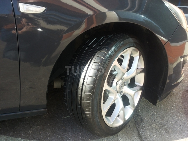 Opel Astra 2013, 66,000 km - 1.4 l - Bakı