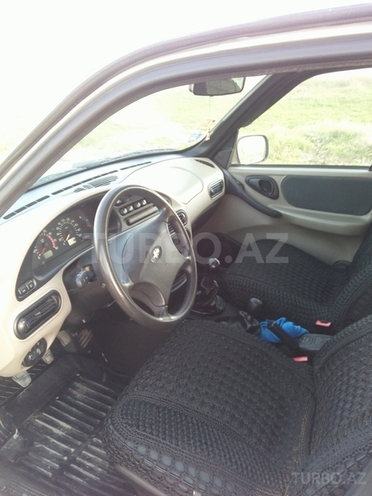 Chevrolet Niva 2005, 240,000 km - 1.7 l - Qusar