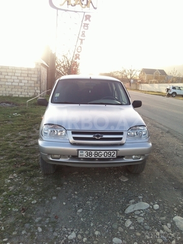 Chevrolet Niva 2005, 240,000 km - 1.7 l - Qusar