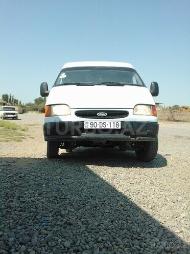 Ford Transit 2005, 560,000 km - 2.4 l - Sabirabad