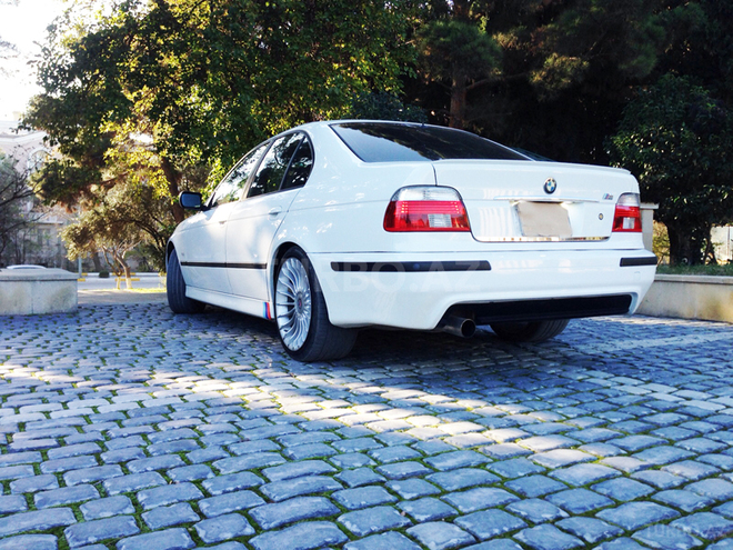 BMW 530 2002, 159,000 km - 3.0 l - Sumqayıt