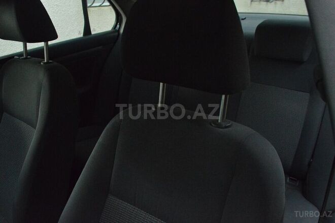 Volkswagen Jetta 2008, 170,000 km - 1.6 л - Bakı