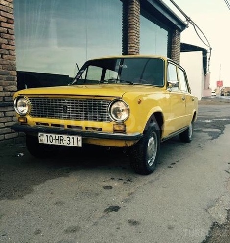 LADA (VAZ) 21011 1979, 4,000,000 km - 1.6 l - Bakı
