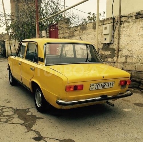 LADA (VAZ) 21011 1979, 4,000,000 km - 1.6 l - Bakı