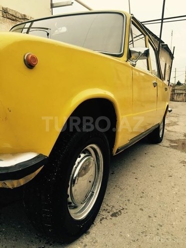 LADA (VAZ) 21011 1979, 4,000,000 km - 1.6 l - Bakı