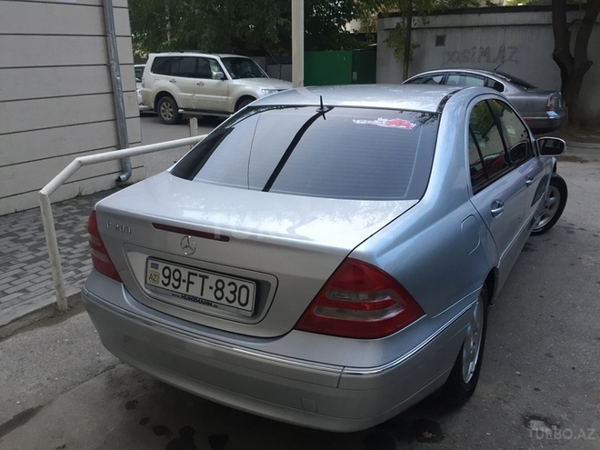 Mercedes C 200 2001, 165,000 km - 2.0 l - Bakı