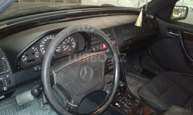 Mercedes C 240 1997, 190 km - 2.4 л - Bakı