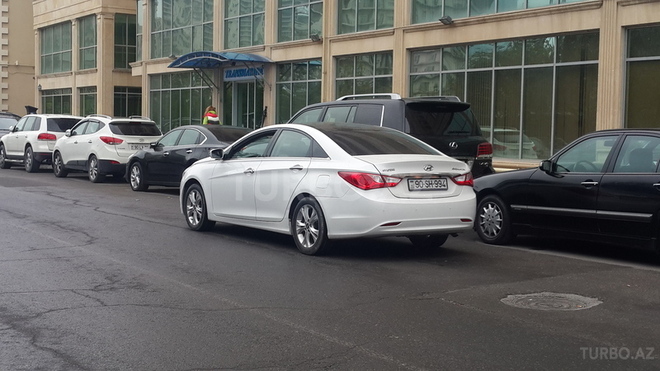 Hyundai Sonata 2010, 80,000 km - 2.4 l - Bakı