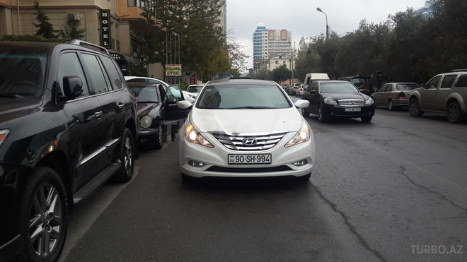 Hyundai Sonata 2010, 80,000 km - 2.4 l - Bakı