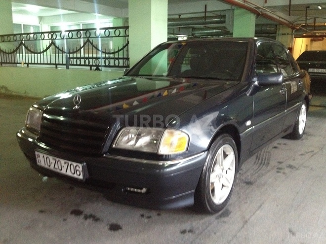 Mercedes C 240 1997, 260,000 km - 2.4 l - Bakı