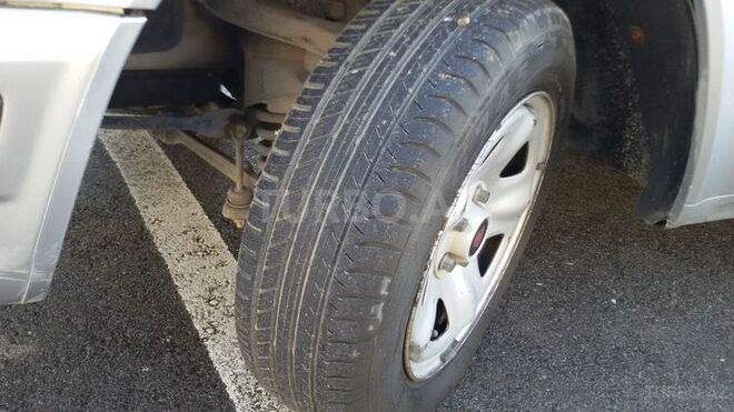 GAZ 31105 2005, 135,000 km - 2.3 л - Sumqayıt
