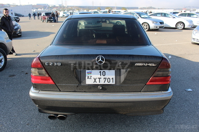 Mercedes C 230 1997, 240,000 km - 2.3 l - Bakı