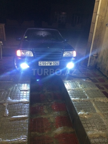 Mercedes C 220 1999, 370,000 km - 2.2 л - Bakı