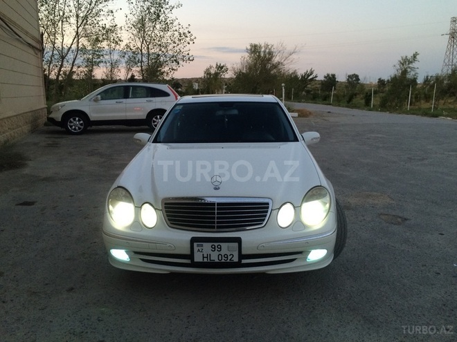 Mercedes E 240 2005, 115,000 km - 2.4 l - Bakı