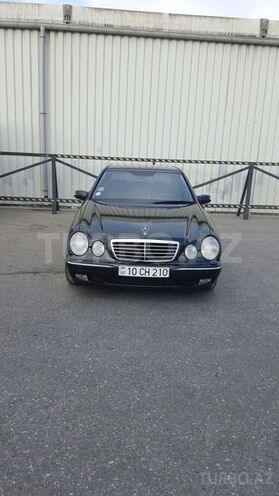 Mercedes E 220 2000, 243,000 km - 2.2 l - Bakı