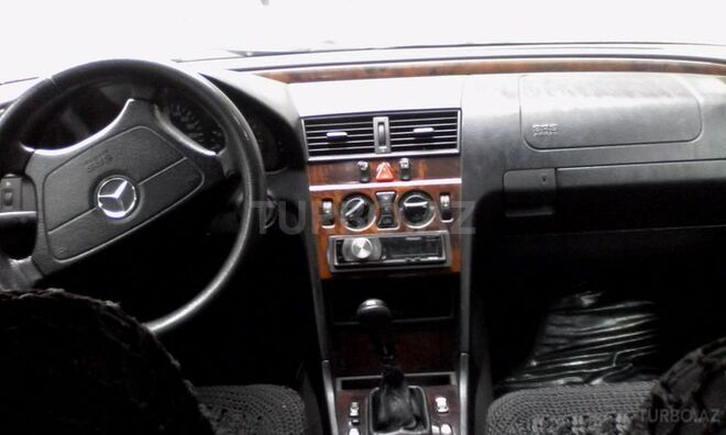 Mercedes C 200 1995, 180,000 km - 2.0 l - Bakı