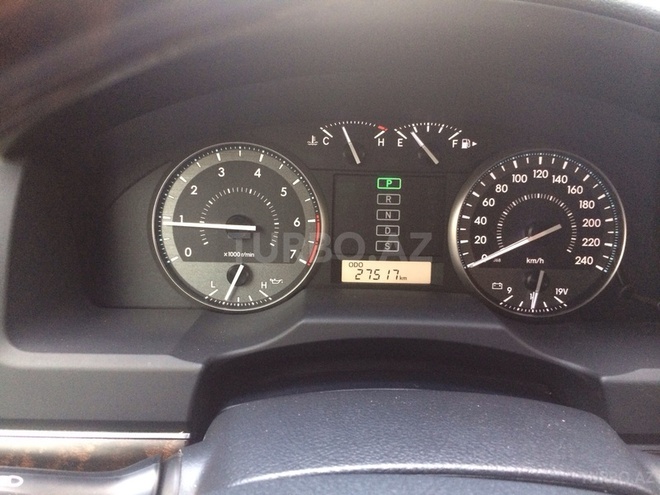 Toyota Land Cruiser 2013, 27,500 km - 4.0 l - Bakı