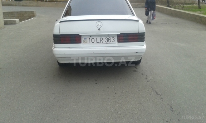 Mercedes 190 1992, 210,000 km - 2.0 l - Bakı