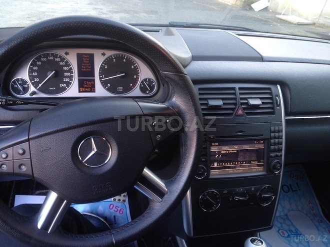 Mercedes B 170 2008, 70,000 km - 1.7 l - Bakı