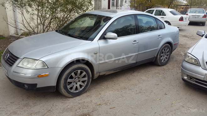 Volkswagen Passat 2001, 221,000 km - 1.8 l - Bakı