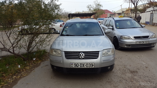 Volkswagen Passat 2001, 221,000 km - 1.8 l - Bakı