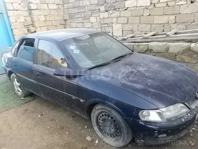 Opel Vectra 1996, 250,000 km - 2.0 l - Bakı