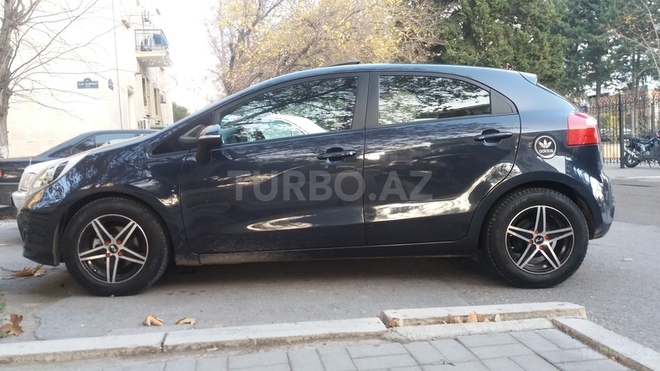 Kia Rio 2012, 90,000 km - 1.4 l - Bakı