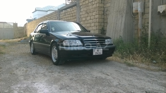 Mercedes C 230 1999, 150,000 km - 2.3 l - Bakı