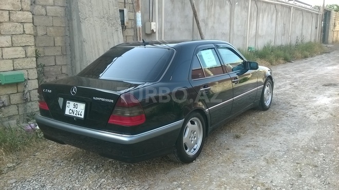 Mercedes C 230 1999, 150,000 km - 2.3 l - Bakı