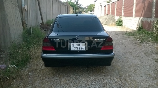 Mercedes C 230 1999, 150,000 km - 2.3 l - Bakı
