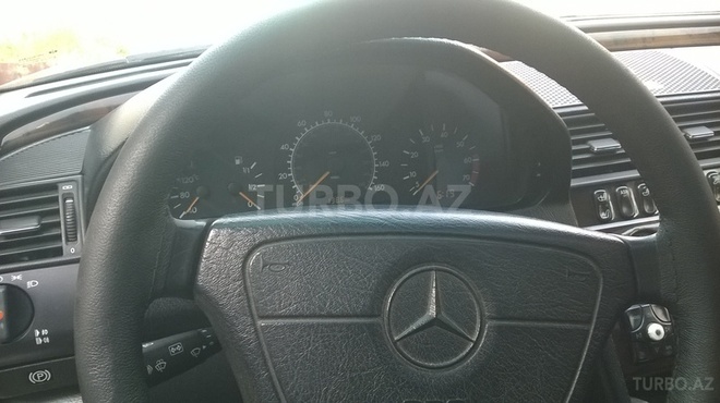 Mercedes C 230 1999, 150,000 km - 2.3 l - Bakı