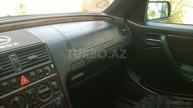 Mercedes C 230 1999, 150,000 km - 2.3 l - Bakı