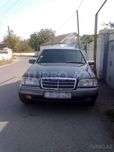 Mercedes C 180 1995, 244,000 km - 1.8 l - Bakı