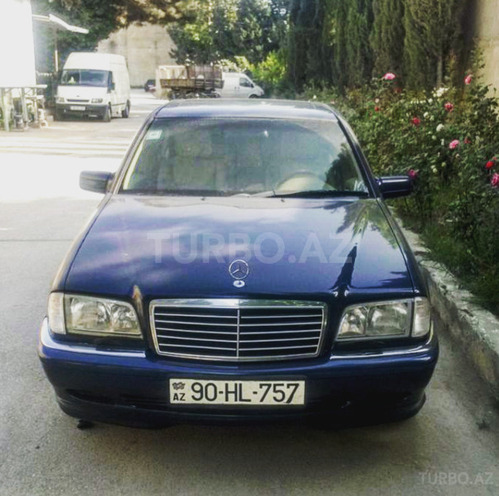Mercedes C 200 1998, 298,000 km - 2.0 л - Bakı